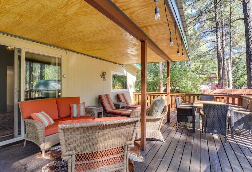 Peaceful Pinetop Hideaway W/ Yard Dog Friendly!