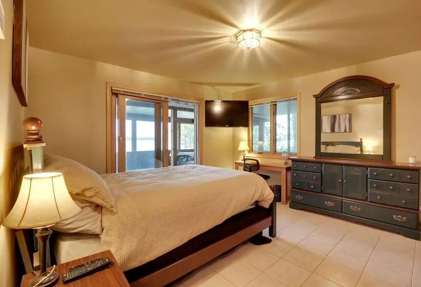 Pelican Lake House W/ Boat Dock And Sauna!