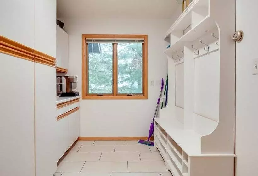 Pelican Lake House W/ Boat Dock And Sauna!