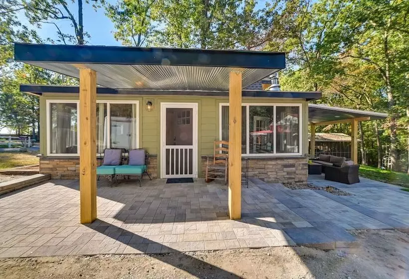 Pet Friendly Springville Cabin Near Kentucky Lake!