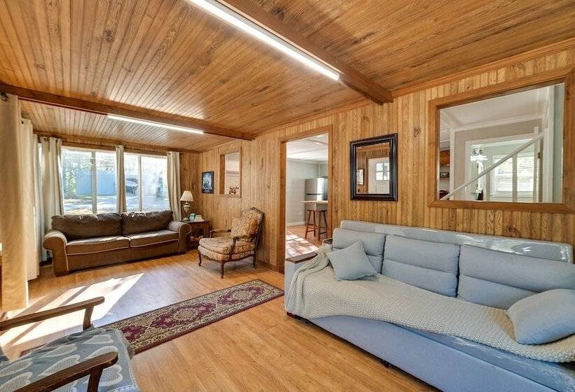 Pet Friendly Springville Cabin Near Kentucky Lake!