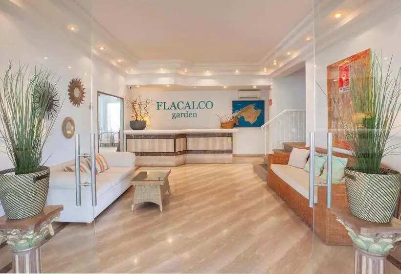 Petit Garden Hotel By Flacalco