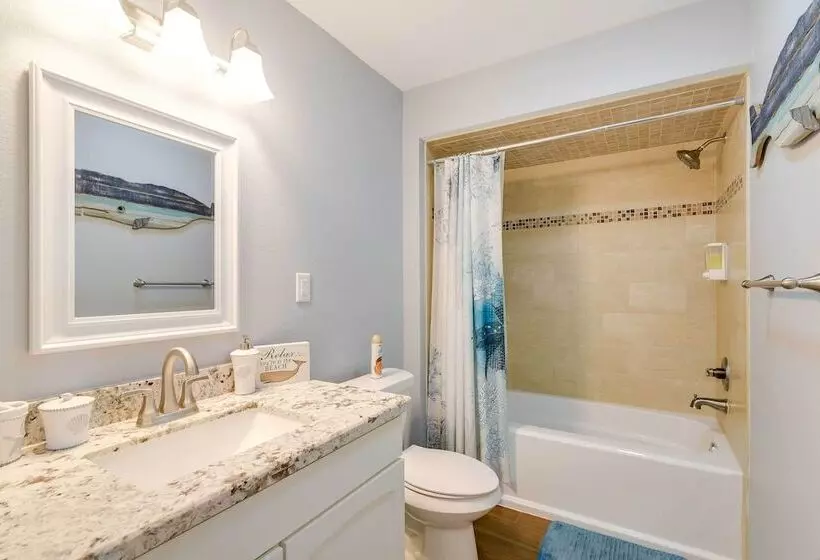 Blue Crab  Home In Surfside Beach: Walk To Beach!