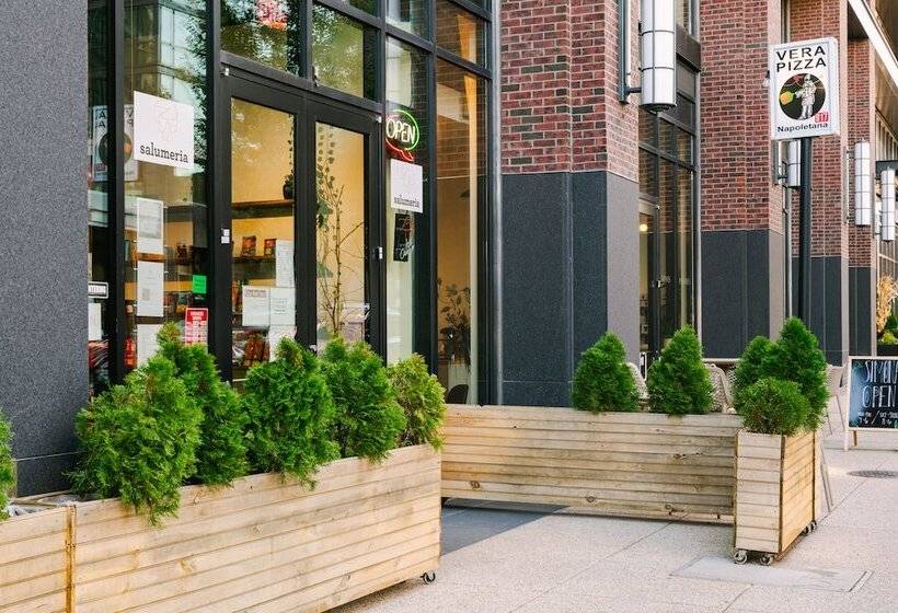 Reside Noma, A Wyndham Residence