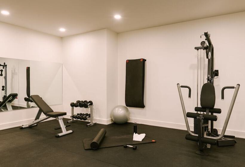 Reside Noma, A Wyndham Residence