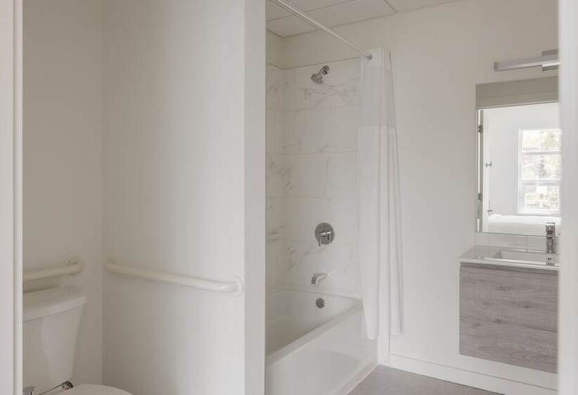 Reside Noma, A Wyndham Residence