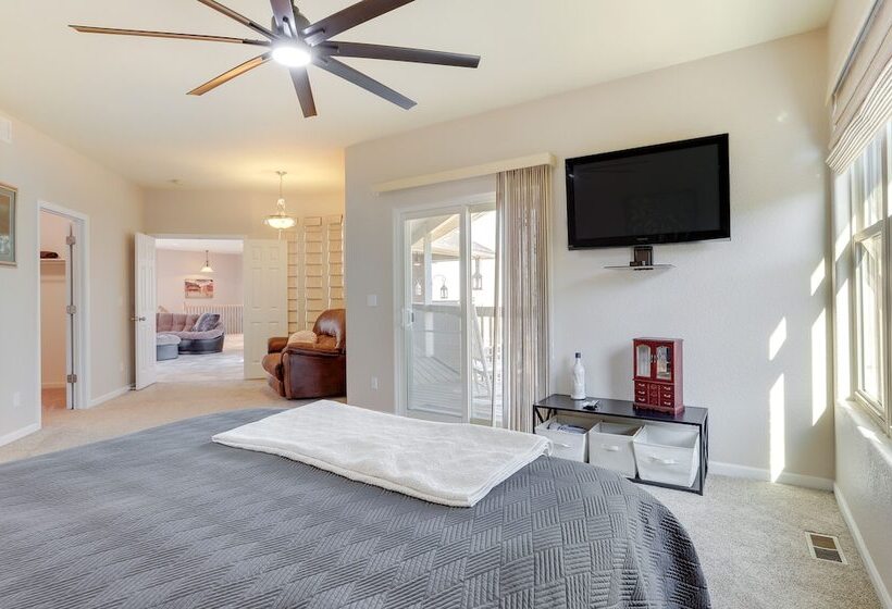 Spacious Brighton Home W/ Game Room + Fire Table!