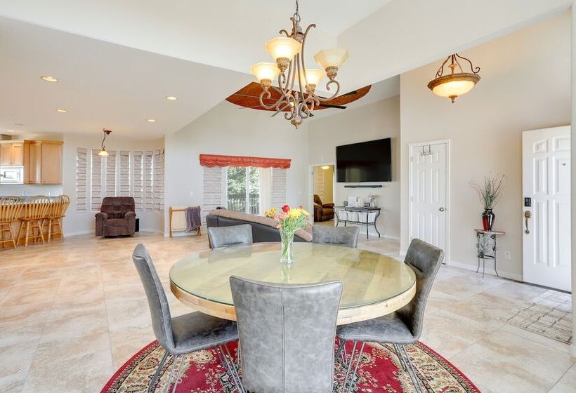 Spacious Brighton Home W/ Game Room + Fire Table!