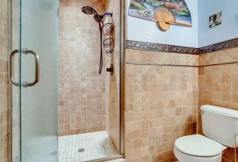 Spacious Brighton Home W/ Game Room + Fire Table!