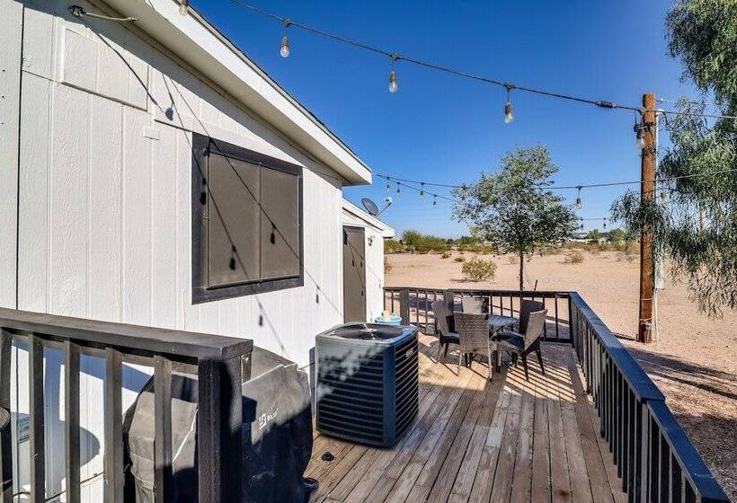 Updated Topock Home W/ Deck & Fire Pit!