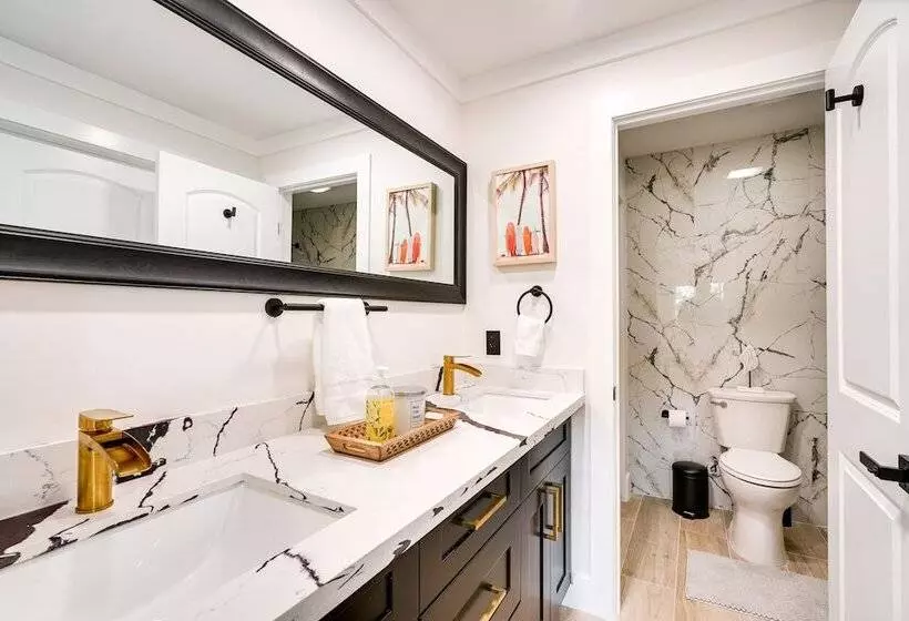 Waterfront Fort Myers Home: Private Pool & Dock