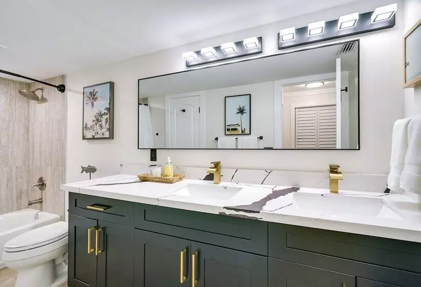 Waterfront Fort Myers Home: Private Pool & Dock