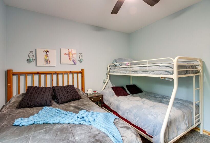 Waterfront Wahkon Cabin W/ Gas Grill & Fire Pit!