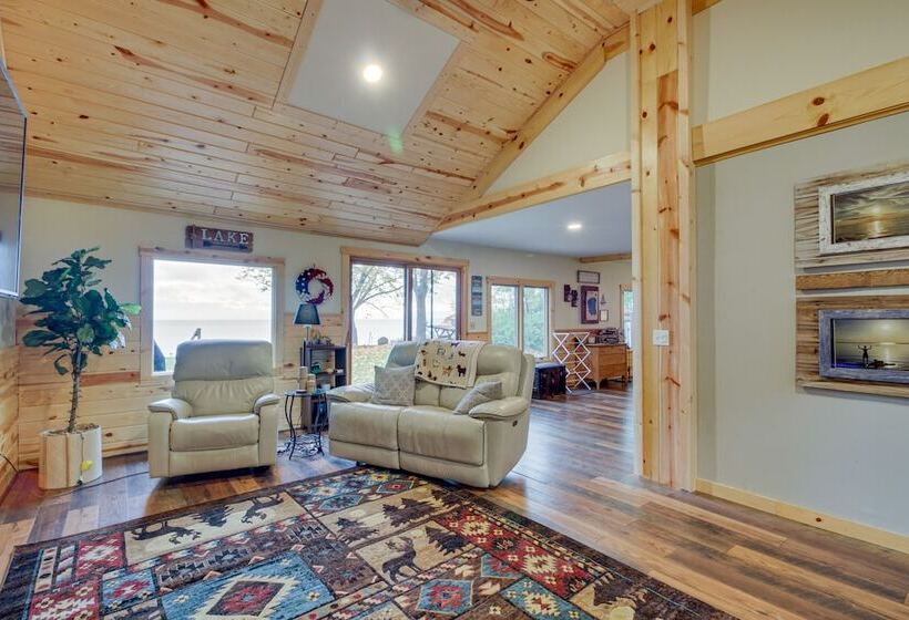 Waterfront Wahkon Cabin W/ Gas Grill & Fire Pit!