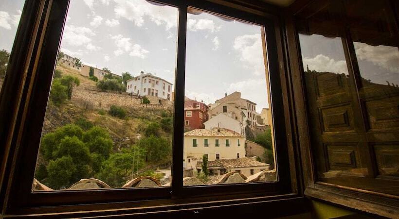 هاستل Posada Del Huécar