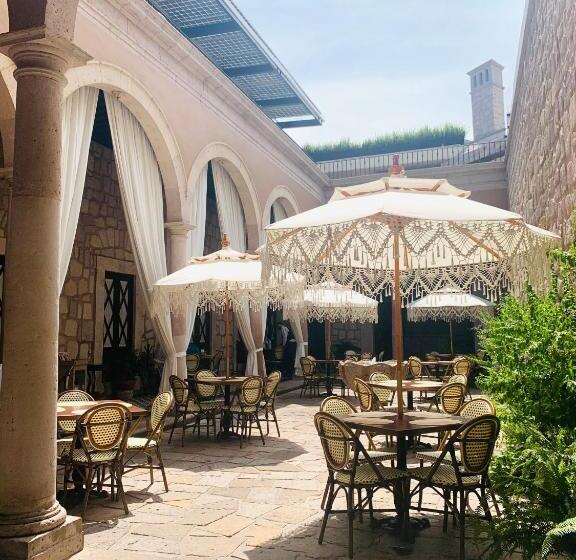 Casa Vieja Hotel Boutique