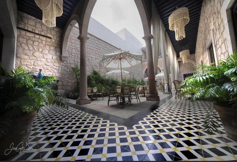 Casa Vieja Hotel Boutique