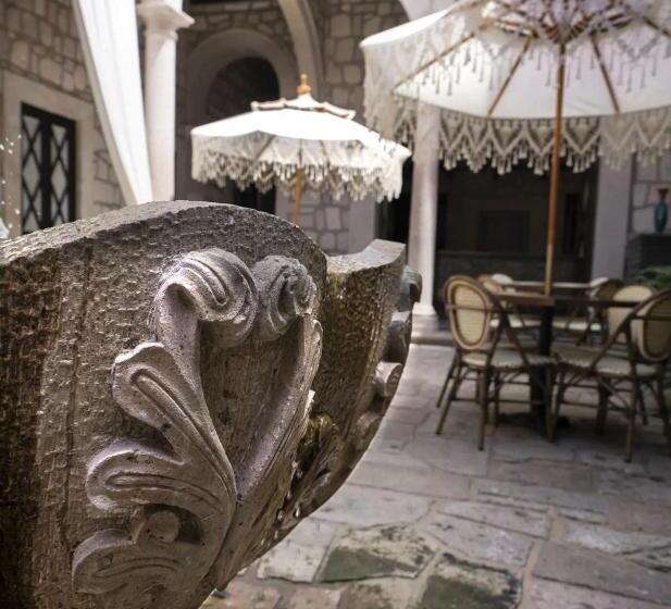 Casa Vieja Hotel Boutique