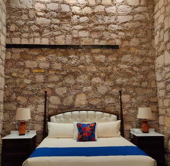 Casa Vieja Hotel Boutique