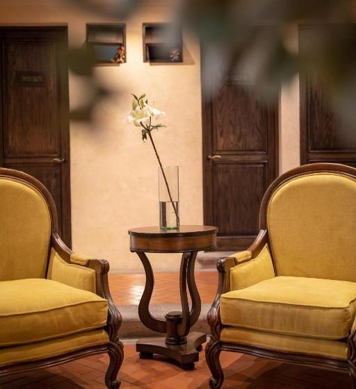 Casa Vieja Hotel Boutique