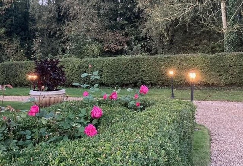 Charming 2 Bed Cottage, Beautiful Views, Knutsford