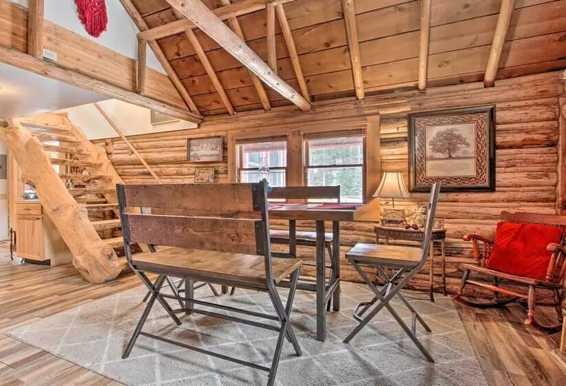 Creekside Clancy Cabin In Helena Natl Forest!