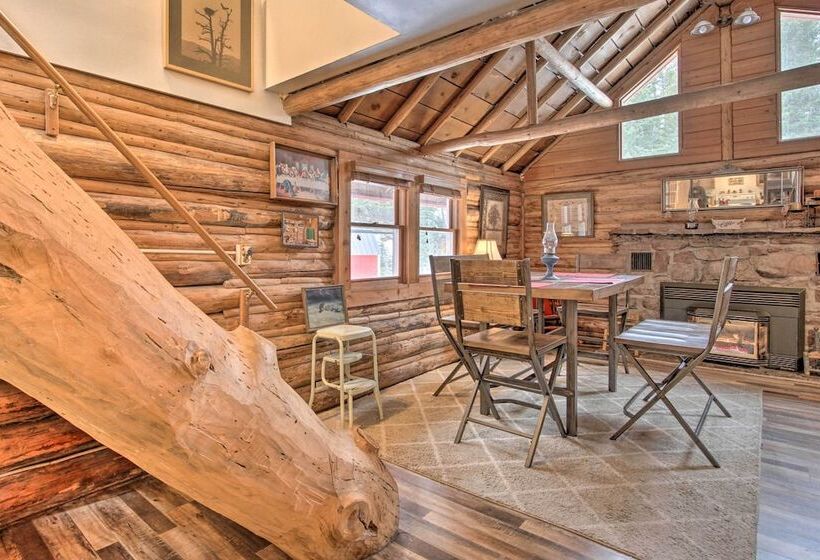 Creekside Clancy Cabin In Helena Natl Forest!