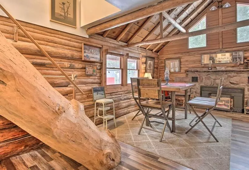 Creekside Clancy Cabin In Helena Natl Forest!