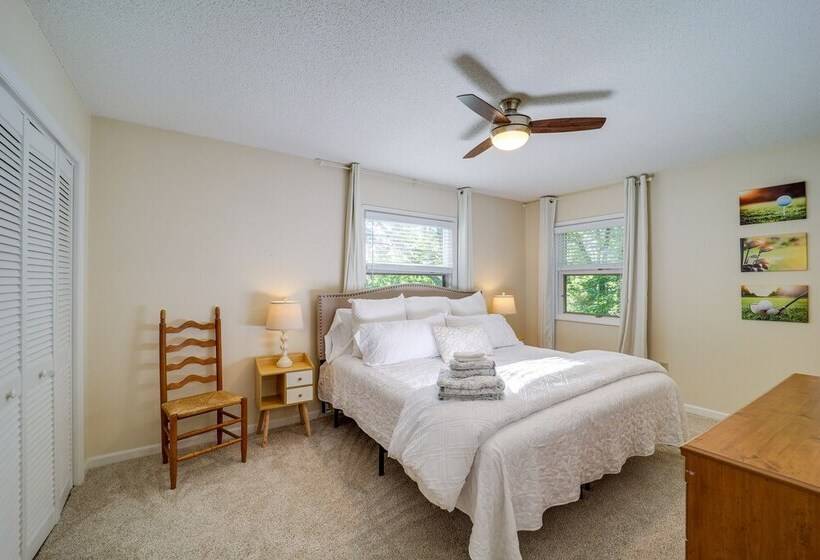 Dog Friendly Beech Mountain Home W/ Deck