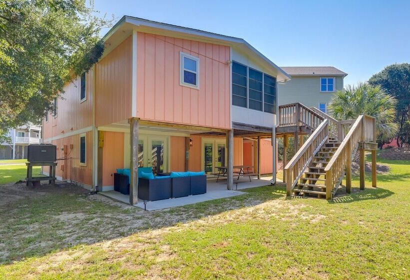 Emerald Isle Vacation Rental, Walk To Beach!