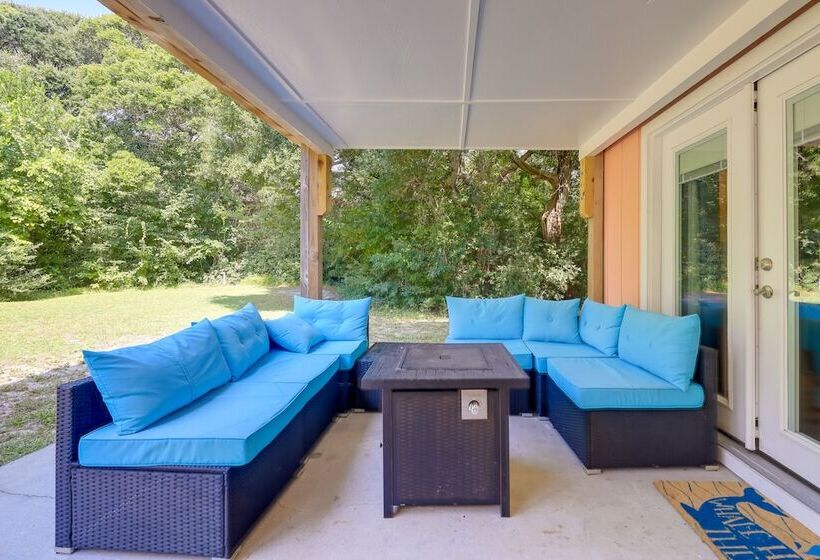 Emerald Isle Vacation Rental, Walk To Beach!