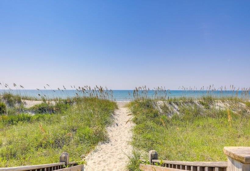Emerald Isle Vacation Rental, Walk To Beach!