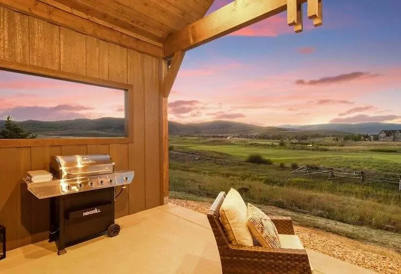 Home On Golf Course W/ Hot Tub, Near Grand Lake