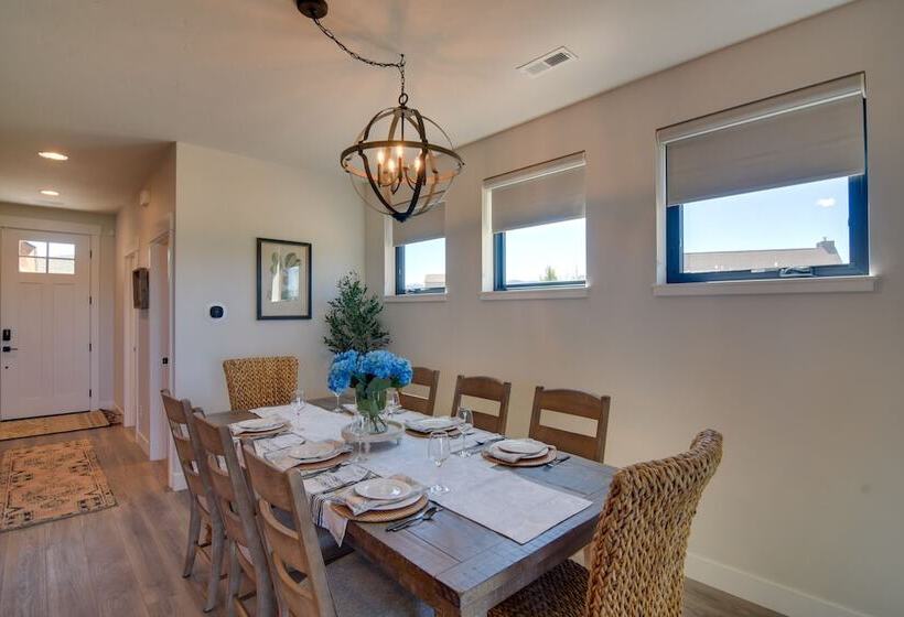 Home On Golf Course W/ Hot Tub, Near Grand Lake