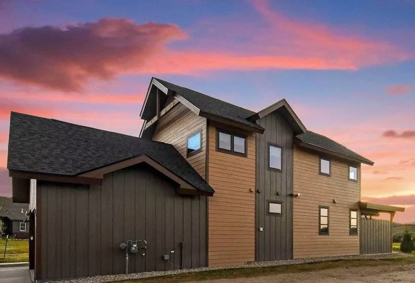 Home On Golf Course W/ Hot Tub, Near Grand Lake