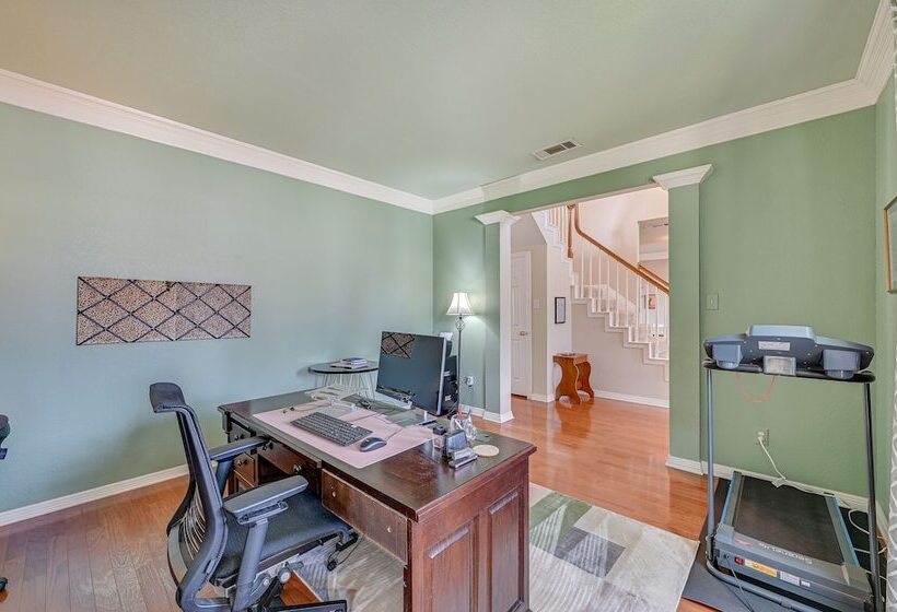 Harmony House Texas  In Carrollton: Private Pool!