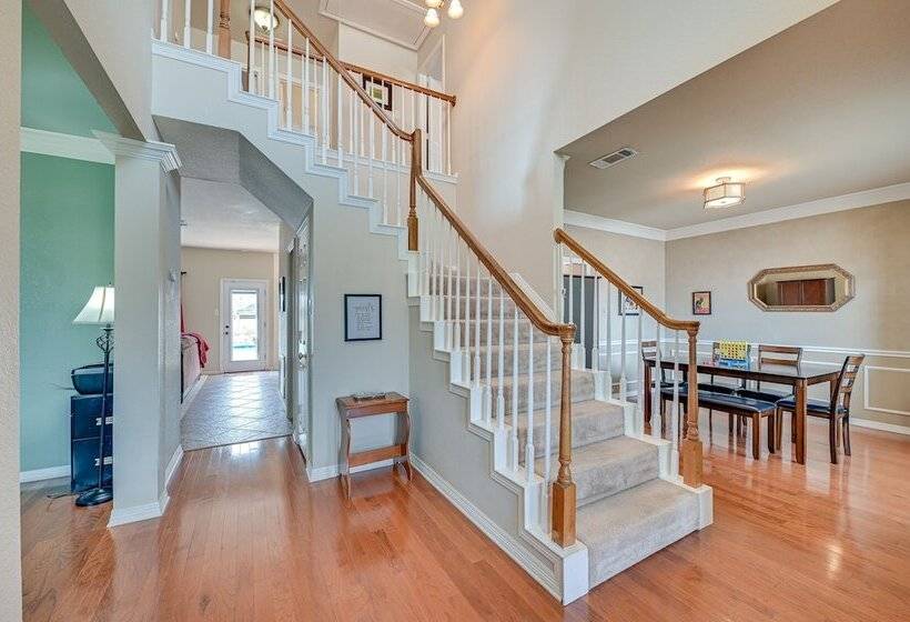 Harmony House Texas  In Carrollton: Private Pool!