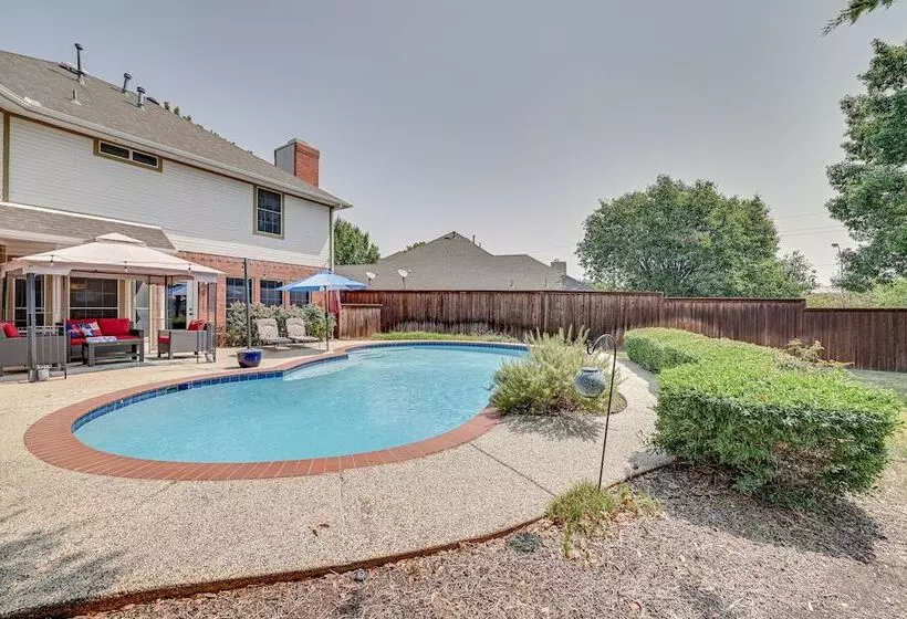 Harmony House Texas In Carrollton: Private Pool!
