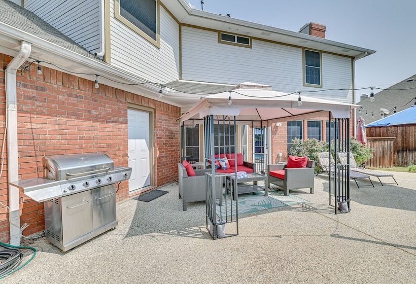 Harmony House Texas  In Carrollton: Private Pool!