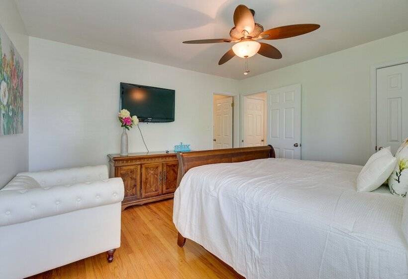 Home W/ Hot Tub + Deck ~ 3 Mi To Ark Encounter!