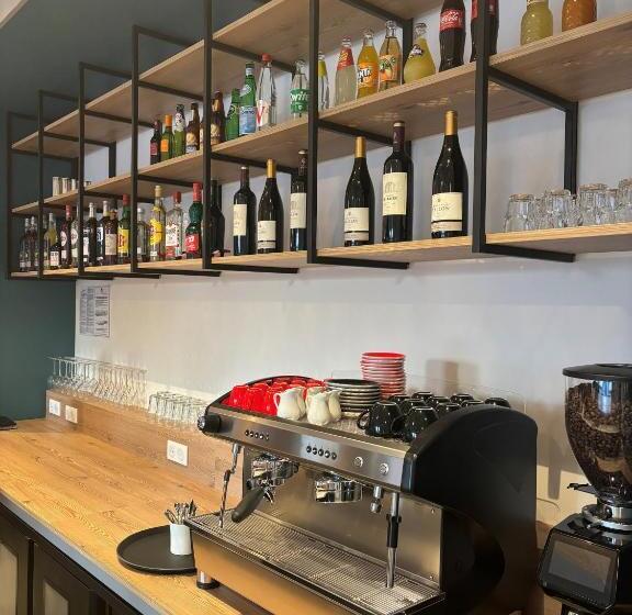 هتل Ibis Rouen Centre Rive Droite Pasteur