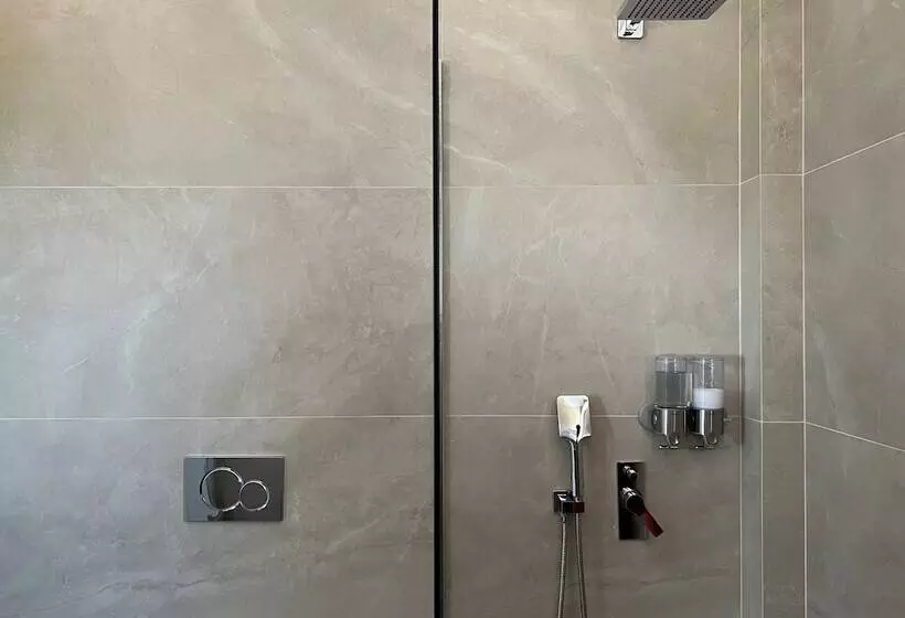 Kythera Beach Apartments