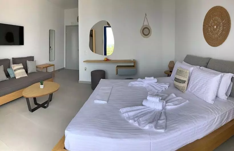 Kythera Beach Apartments