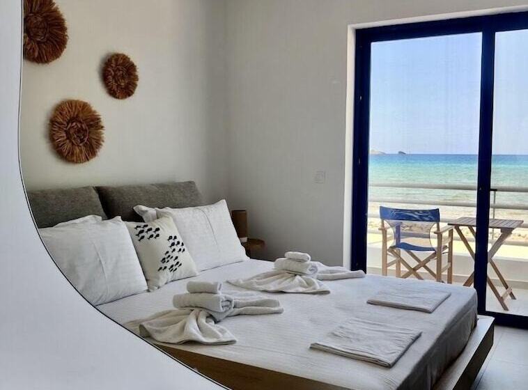 Kythera Beach Apartments