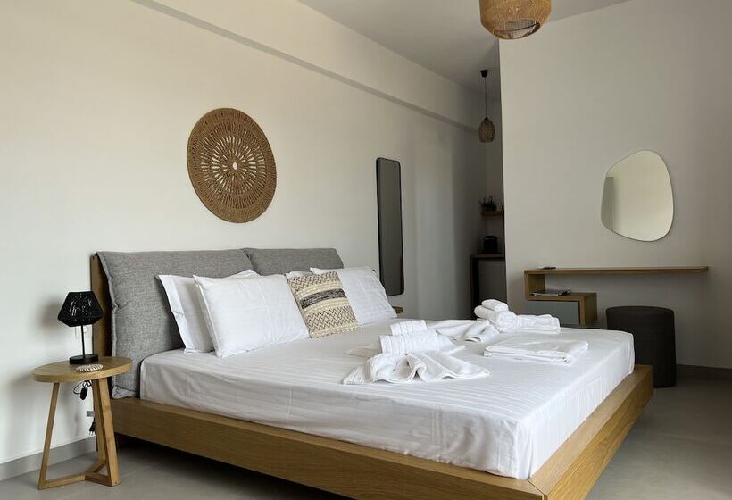 Kythera Beach Apartments