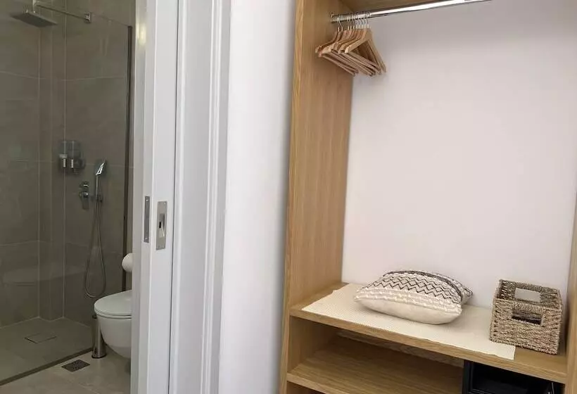 Kythera Beach Apartments