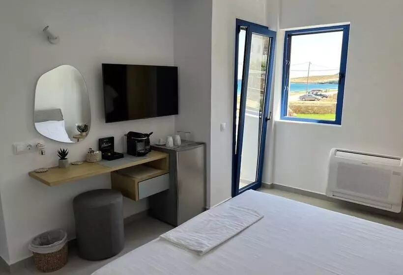 Kythera Beach Apartments