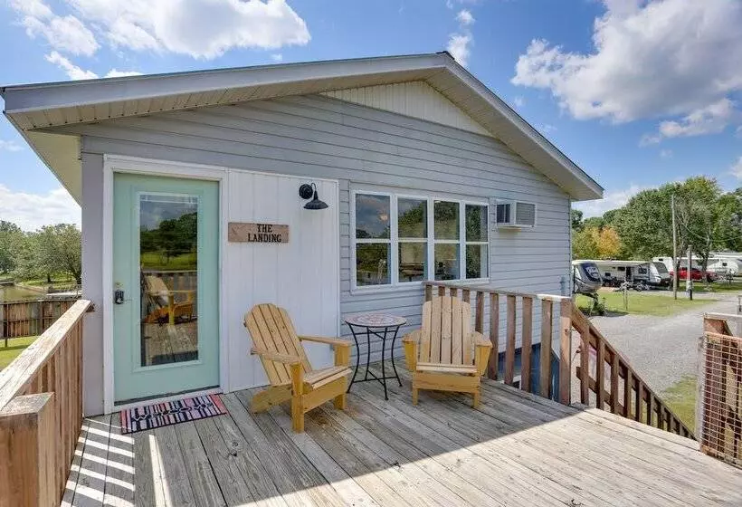 Lakefront Alabama Escape W/ Boat Dock & Fire Pit!