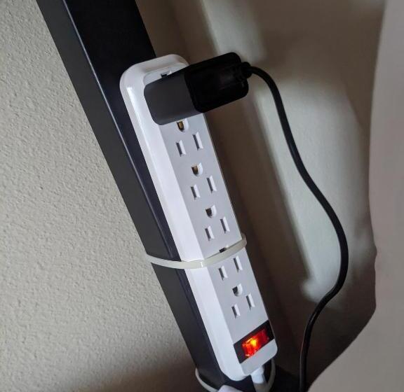 Mycrib Houston Hostel