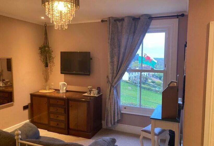 ペンション Penyvoel Hall